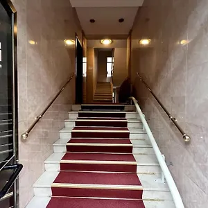 comodo-appartamento-a-2-minuti-dalla-metropolitana.it-lombardy.com/